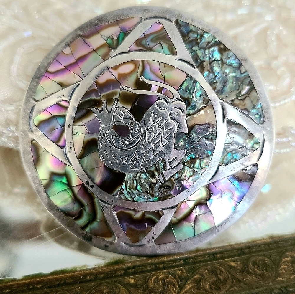 EUC Vtg Diaz Santoyo Sterling Abalone Ram Brooch